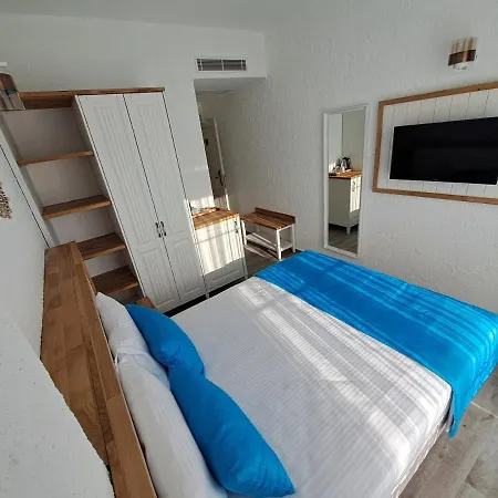 Bahar Butik Çeşme